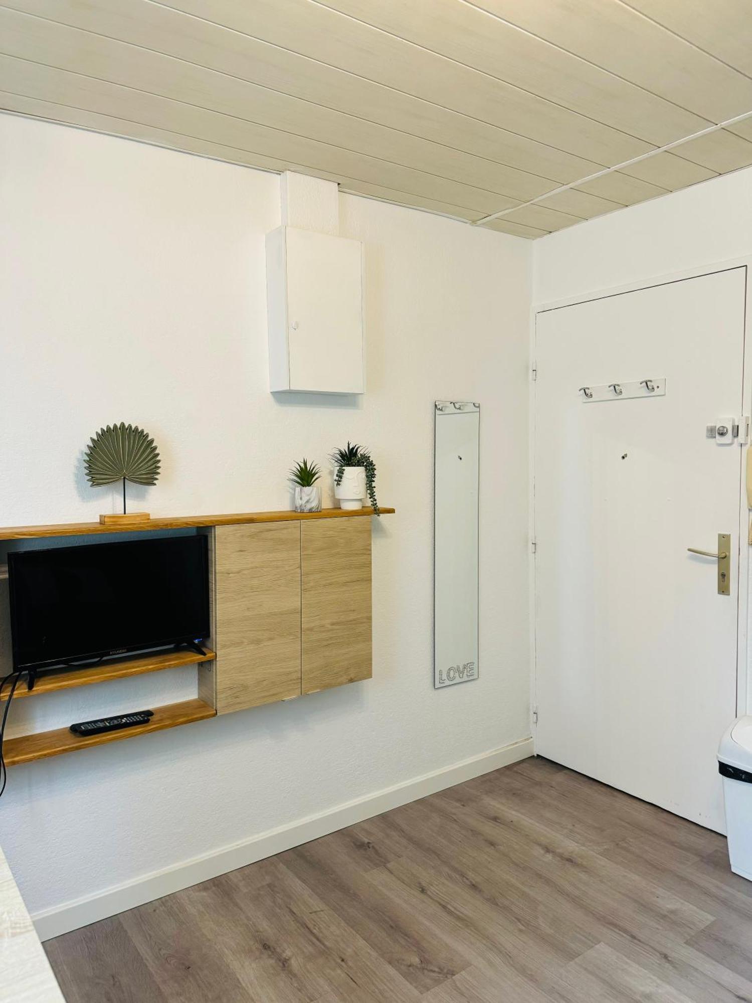 Les Pieds Dans L'Eau Apartment La Seyne-sur-Mer Exterior photo