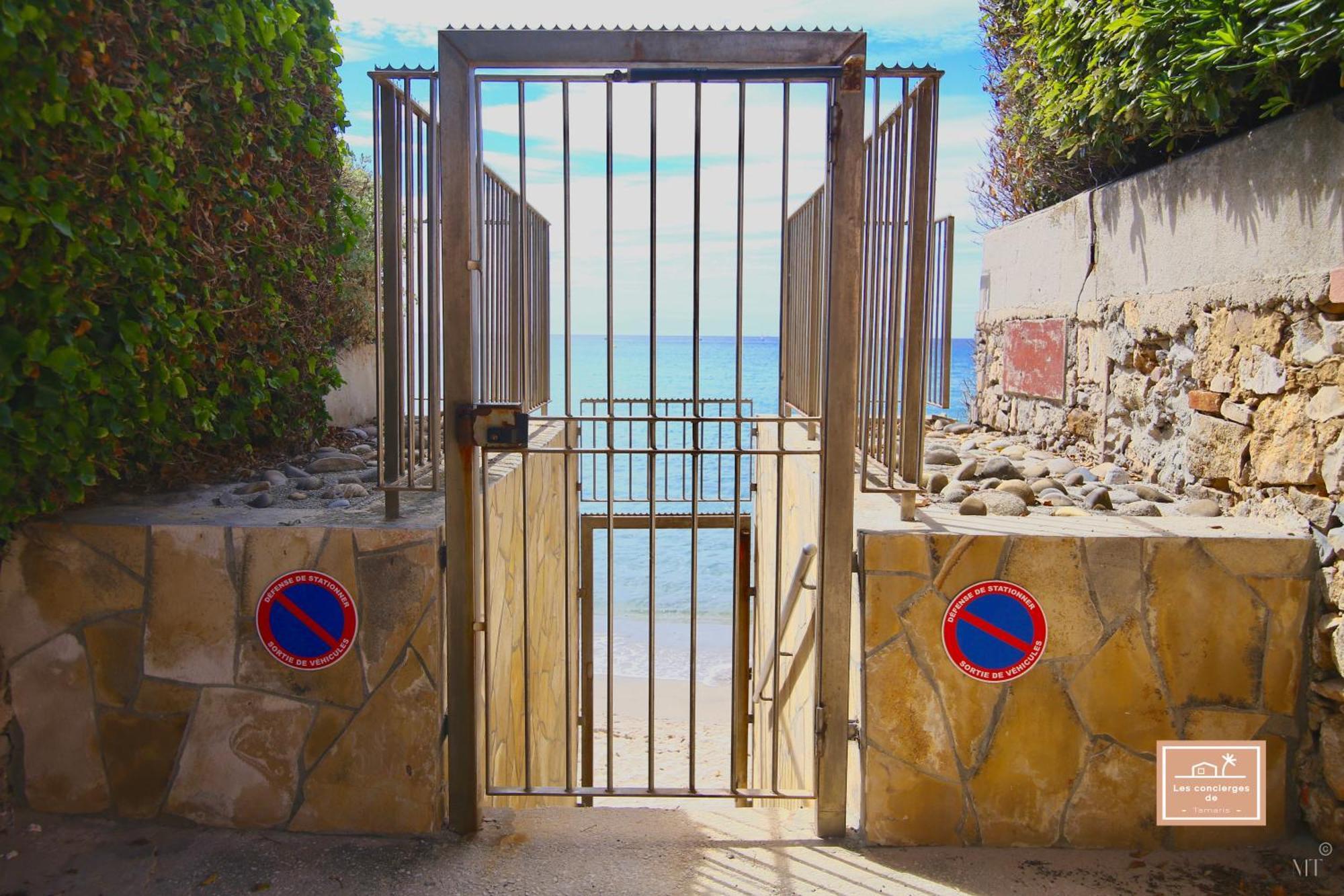 Les Pieds Dans L'Eau Apartment La Seyne-sur-Mer Exterior photo